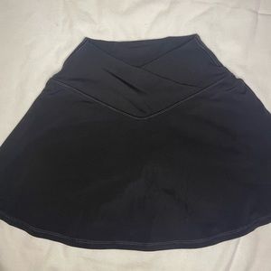 Aerie Crossover black tennis skirt